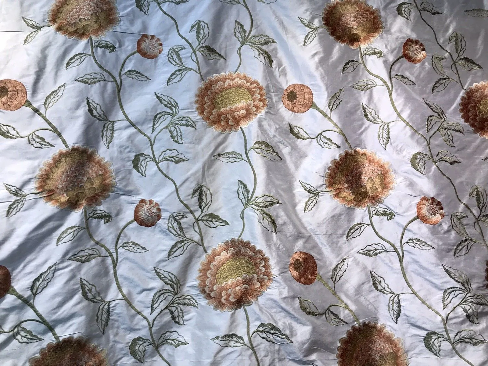 Fat Quarter: Lady Achlynn Novelty 100% Silk Taffeta Embroidered Fabric - Made in India- Floral Ivory